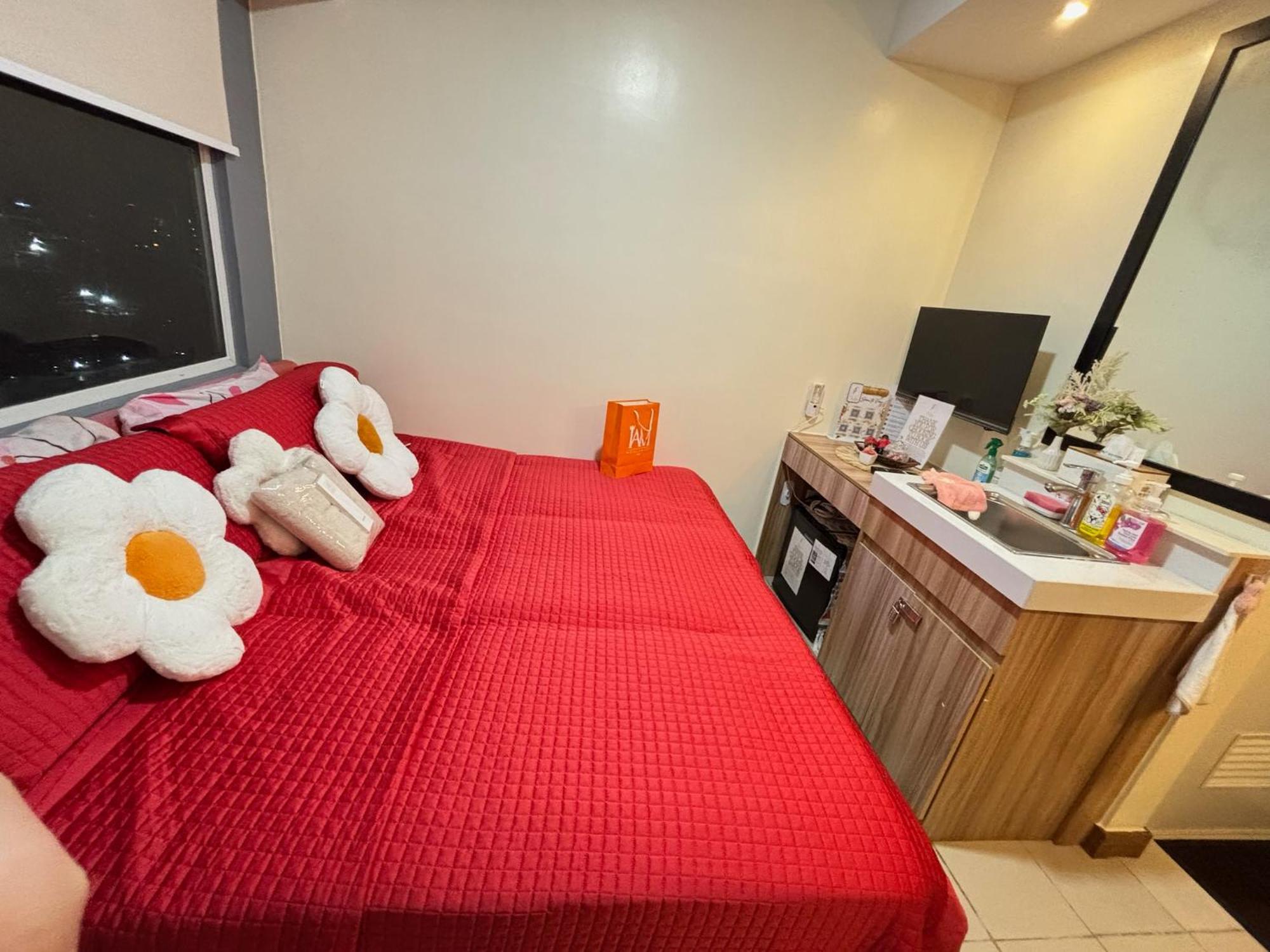 Aparthotel Columbres Place Manila